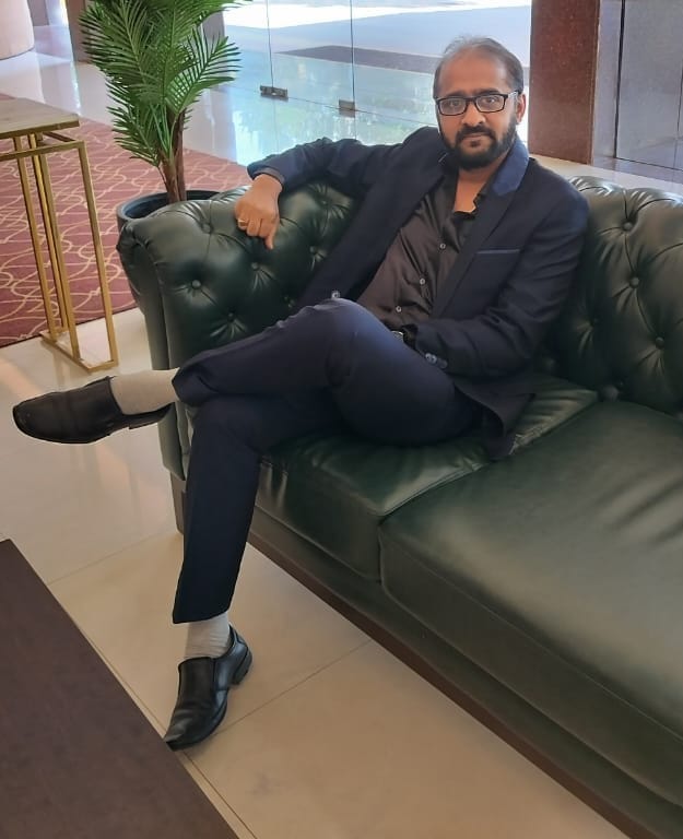 Dr Yogesh Doshi